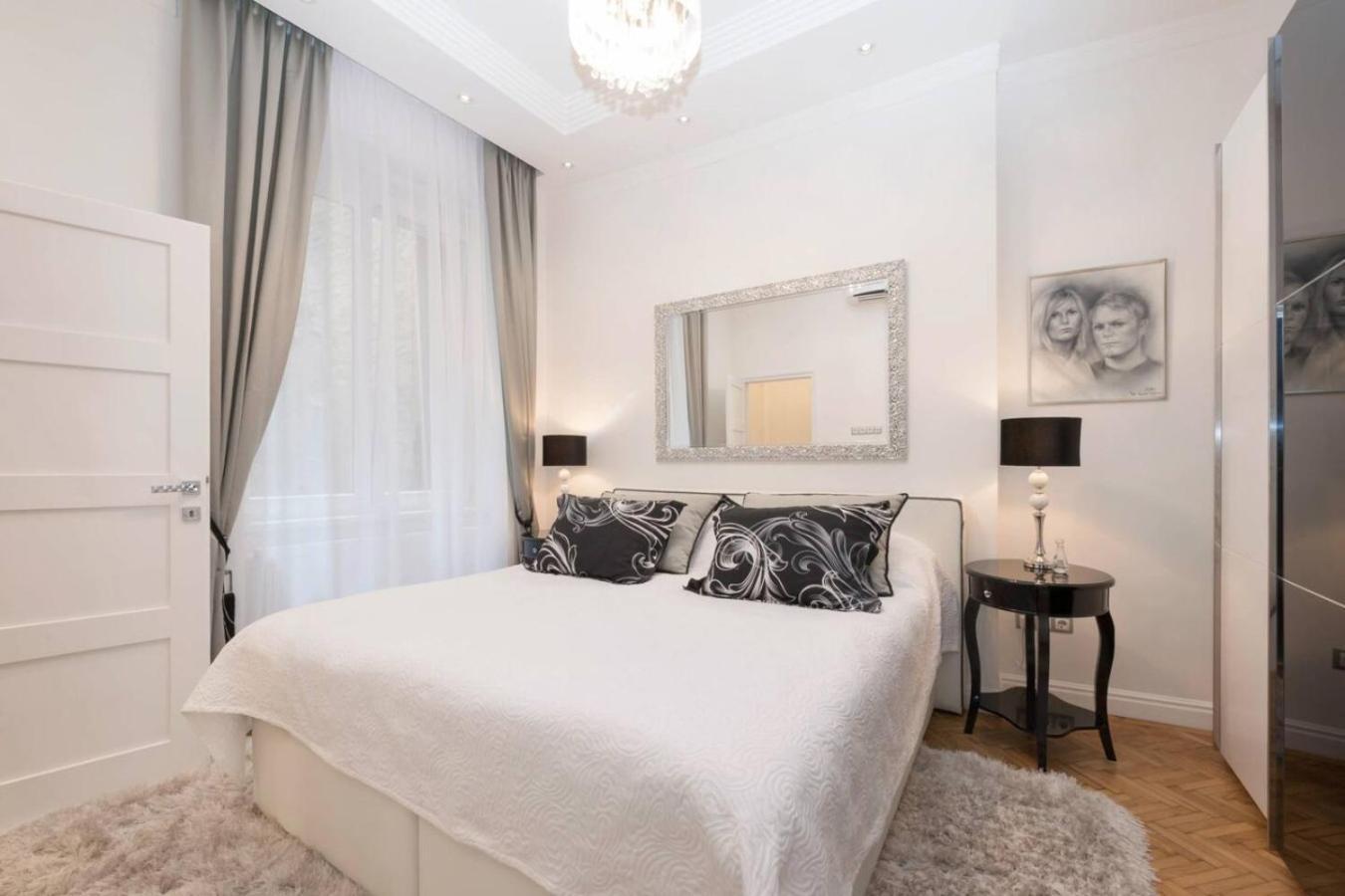 Art Deco - Astoria * Budapest